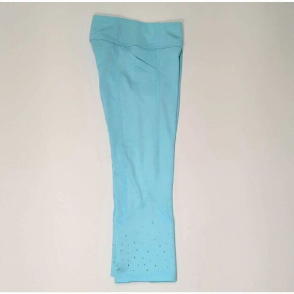 Girls' Laser Cut Capri Leggings with Pockets - All in Moion M 7/8 - Picture 4 of 7